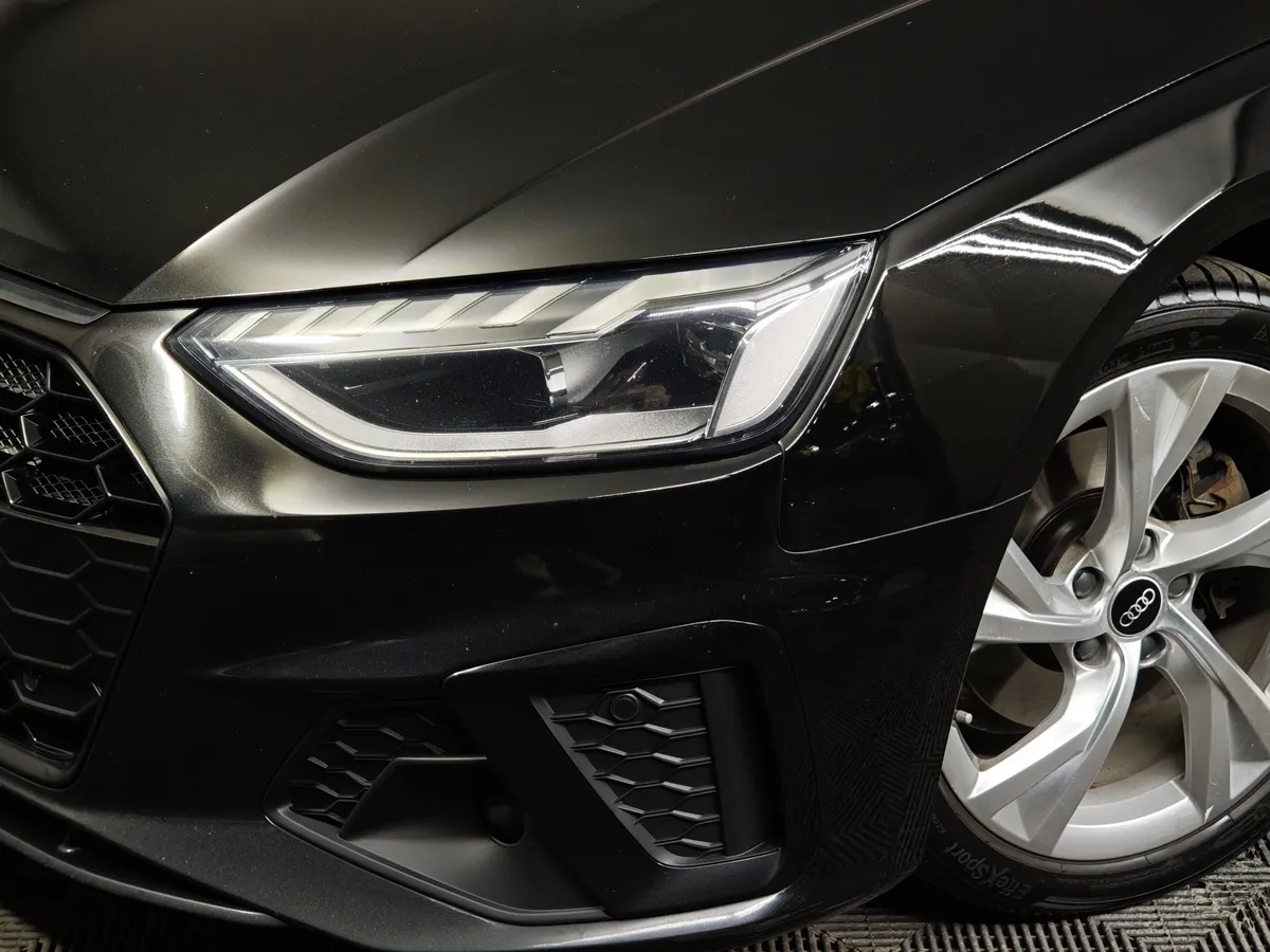 Audi A4 2.0 TFSI S tronic (150 л.с.) Sport Черный в АВИЛОН. Слайд №10