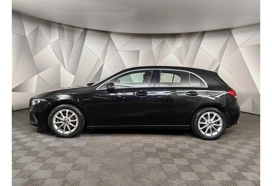 АВИЛОН - Mercedes-Benz A-Класс A 200 7G-DCT (150 л.с.) Progressive Черный - slide 2