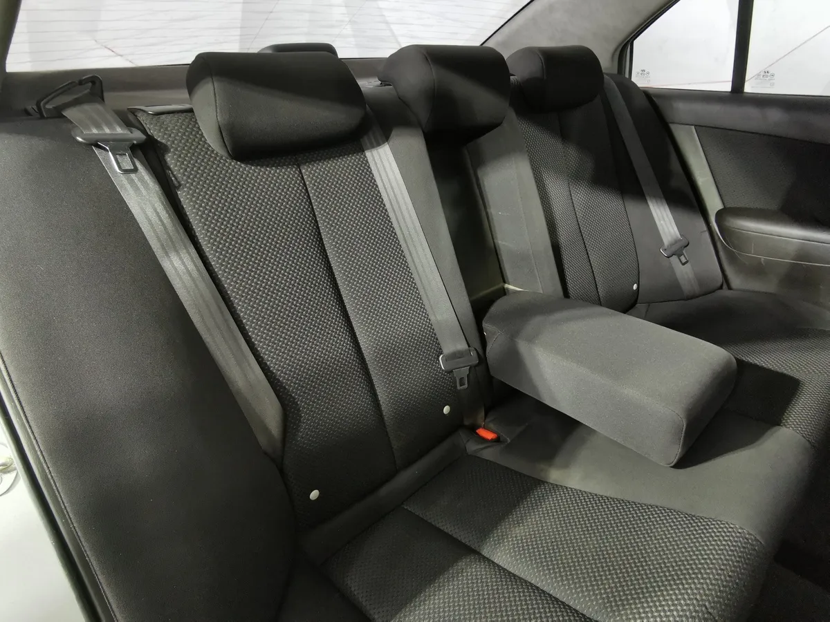 Hyundai Sonata 2.0 AT (144 л.с.) Серый в АВИЛОН. Слайд №15