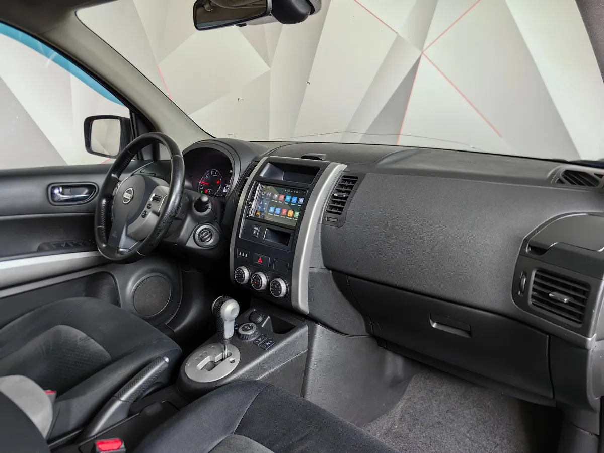 Nissan X-Trail 2.5 CVT AWD (171 л.с.) LE Top Черный в АВИЛОН. Слайд №13