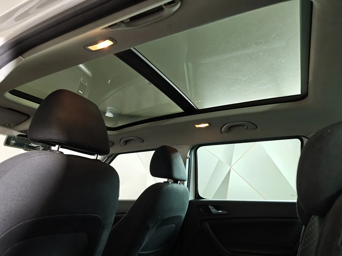 Skoda Yeti 1.2 TSI DSG (105 л.с.) Active Белый в АВИЛОН. Слайд №21