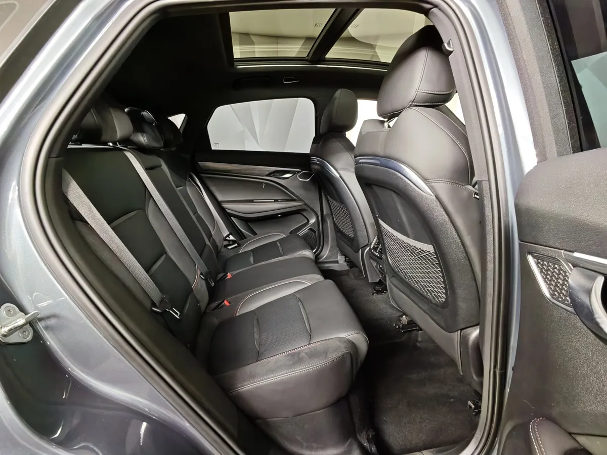 Geely Tugella 2.0 AT AWD (238 л.с.) Flagship Sport Серый в АВИЛОН. Слайд №16