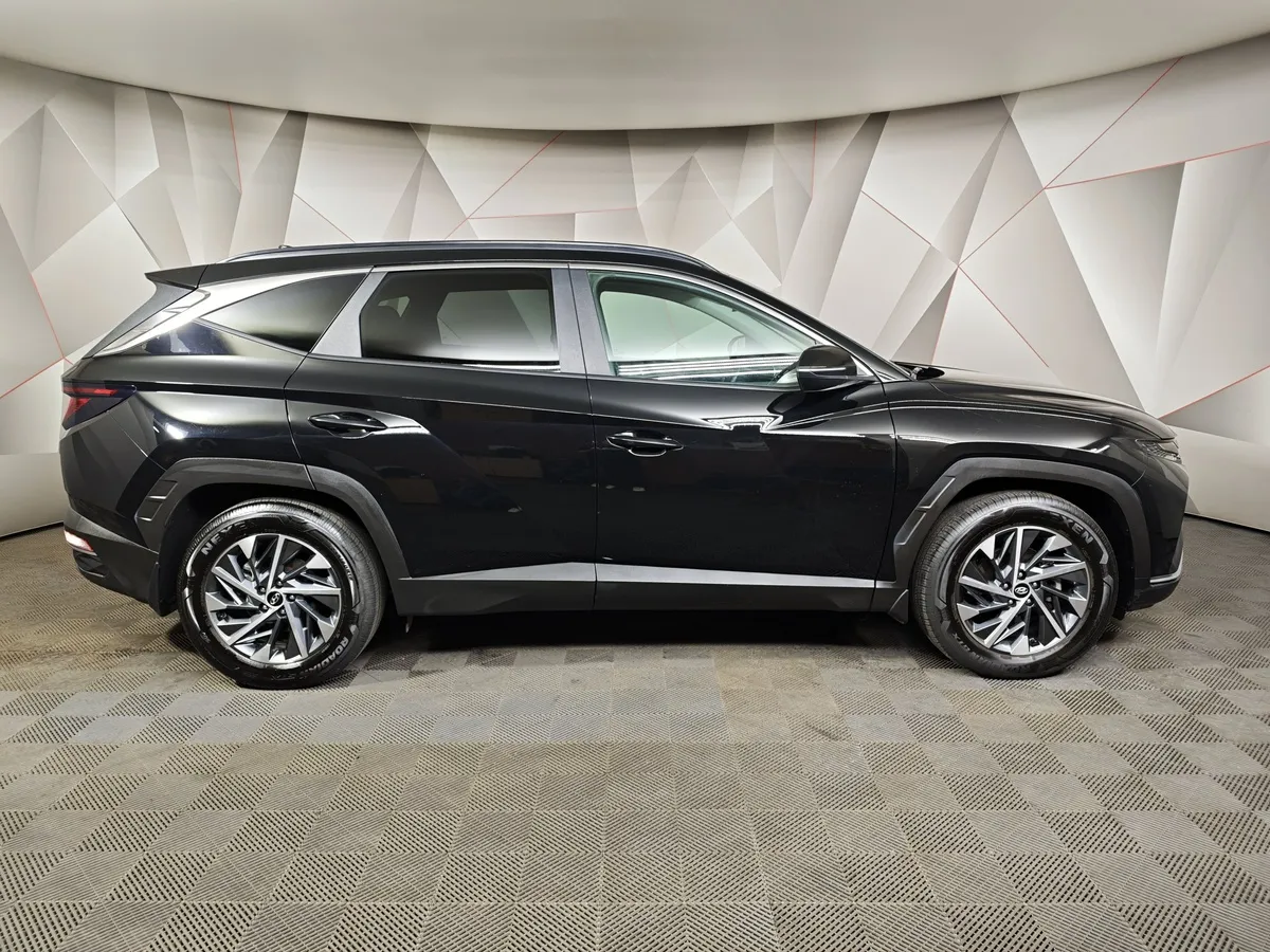 Hyundai Tucson G2.0 Smartstream 6AT 4WD (150 л.с.) Prestige Черный в АВИЛОН. Слайд №6