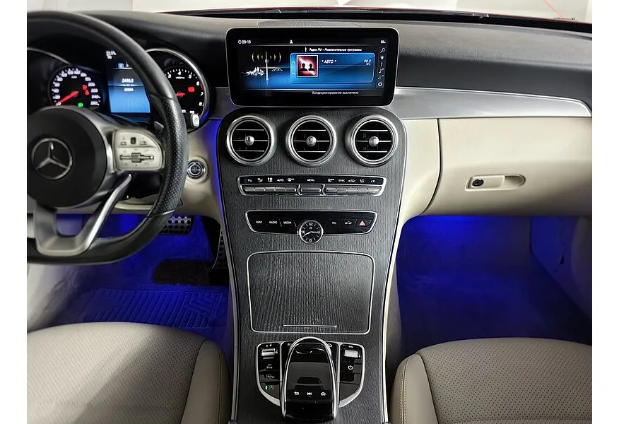 Mercedes-Benz C-Класс C 180 9G-TRONIC (150 л.с.) Sport Красный в АВИЛОН. Слайд №15