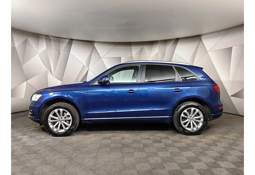 Audi Q5 2.0 TFSI Tiptronic quattro (225 л.с.) Синий в АВИЛОН. Слайд №5