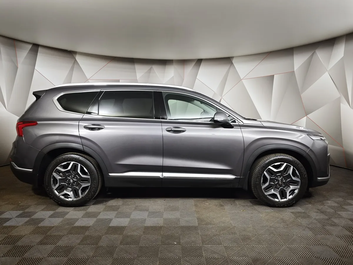 Hyundai Santa Fe 2.5 AWD 6AT (180 л.с.) High-Tech Серый в АВИЛОН. Слайд №6
