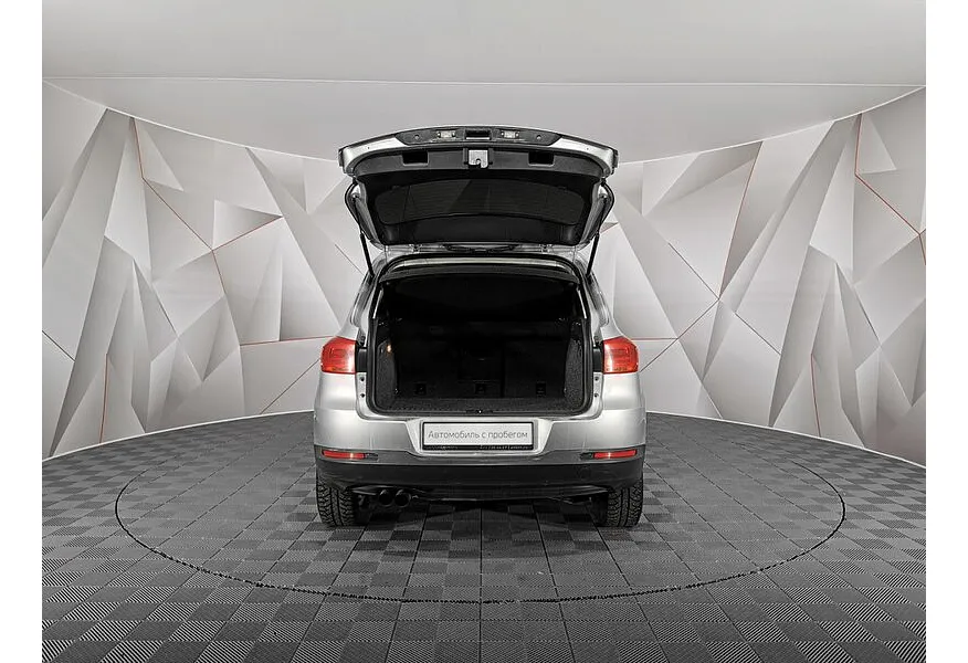 Volkswagen Tiguan 1.4 TSI BlueMotion MT (122 л.с.) Allstar Серебристый в АВИЛОН. Слайд №12