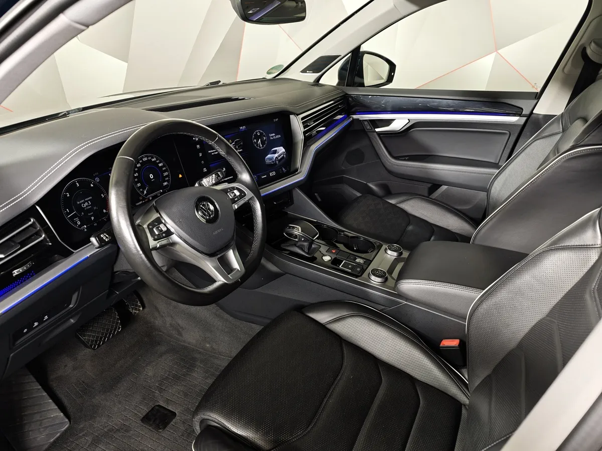 Volkswagen Touareg 3.0 V6 TDI Tiptronic 4Motion (249 л.с.) R-Line Синий в АВИЛОН. Слайд №19