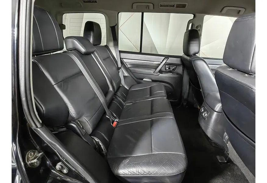 АВИЛОН - Mitsubishi Pajero 3.2 DI-D AT AWD (200 л.с.) Черный - slide 7
