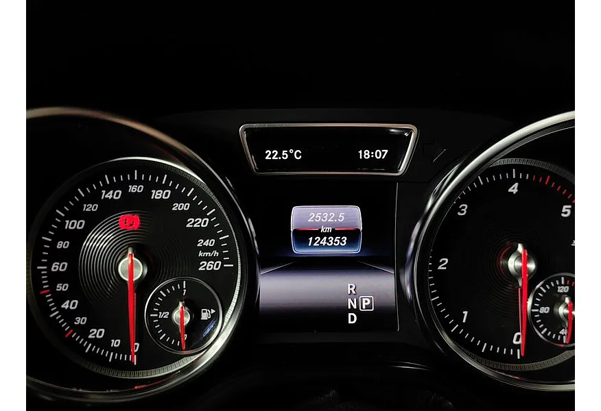 Mercedes-Benz GLS 350 d 4MATIC 9G-TRONIC (249 л.с.) Особая серия Серебристый в АВИЛОН. Слайд №18