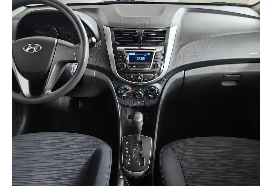 АВИЛОН - Hyundai Solaris 1.4 AT (100 л.с.) Active Plus Белый - slide 13