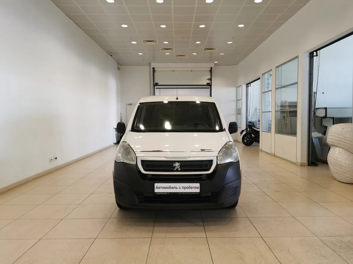 Peugeot Partner 1.6 MT (110 л.с.) Белый в АВИЛОН. Слайд №7