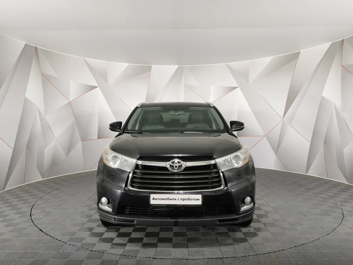 Toyota Highlander 3.5T AT 4WD (249 л.с.) Luxe Safety Черный в АВИЛОН. Слайд №7