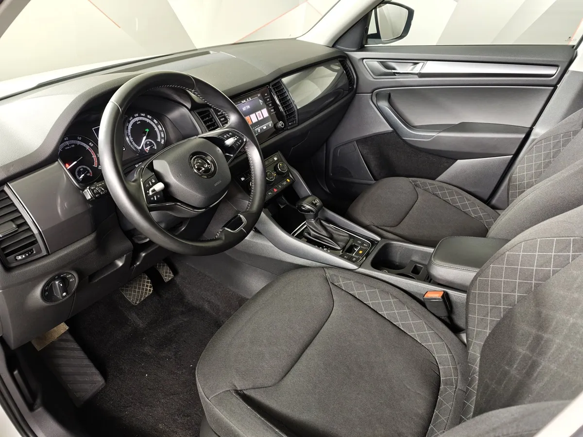 Skoda Kodiaq 1.4 TSI DSG 4X4 (150 л.с.) Белый в АВИЛОН. Слайд №19