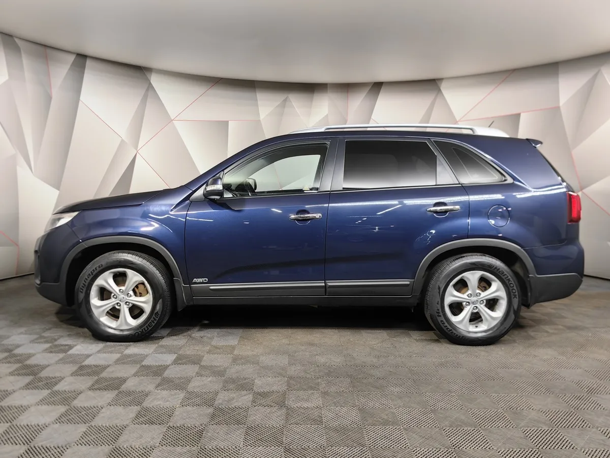 Kia Sorento 2.4 AT 4WD (175 л.с.) Comfort Синий в АВИЛОН. Слайд №5