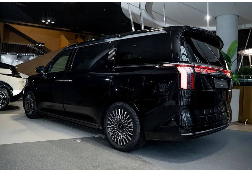 Zeekr 009 AT 4WD (544 л.с.) ME Edition Черный в АВИЛОН. Слайд №6