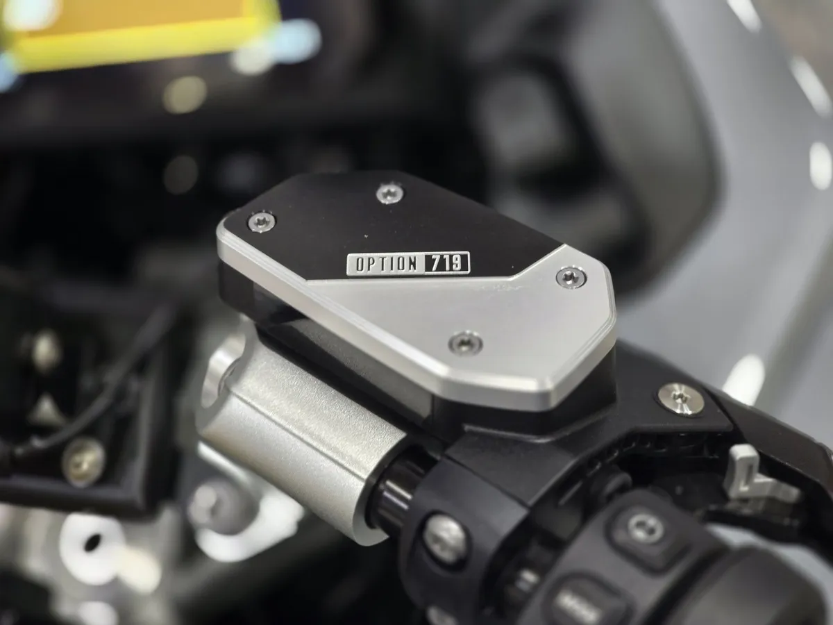 BMW Motorrad R 1300 RS 1300 см³ (145 л.с.) (145) 1300 Серый в АВИЛОН. Слайд №11