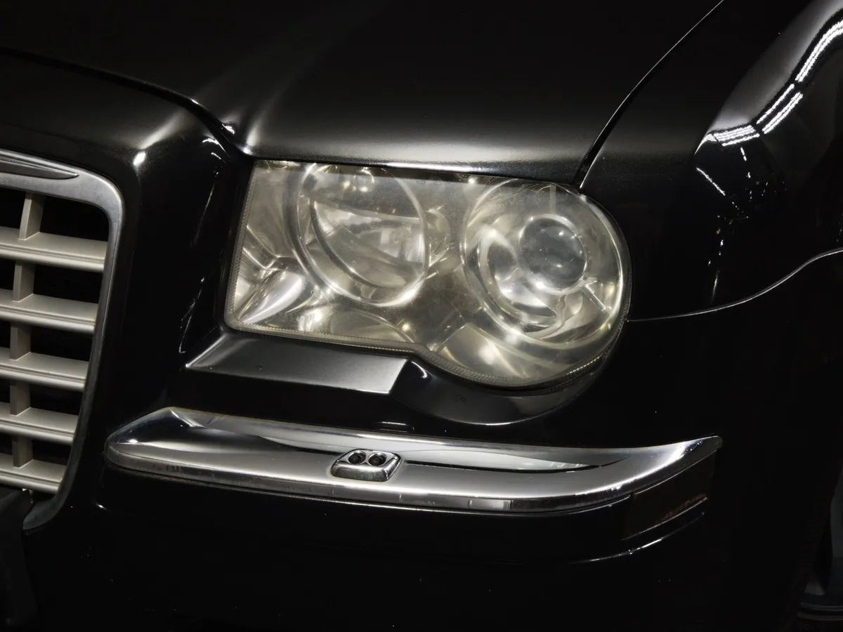 Chrysler 300C 3.5 AT (249 л.с.) Черный в АВИЛОН. Слайд №10