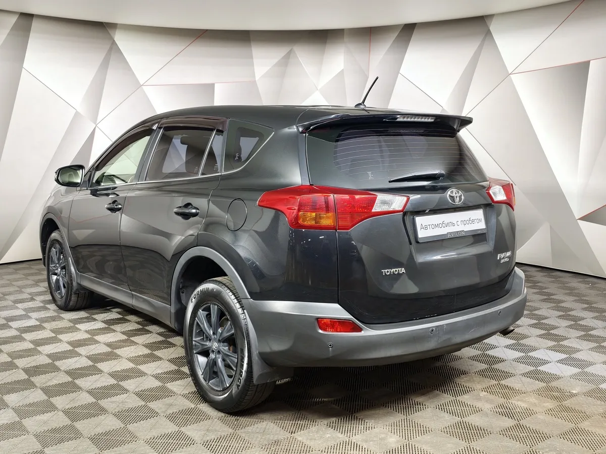 Toyota RAV4 2.0 CVT AWD (146 л.с.) Черный в АВИЛОН. Слайд №4