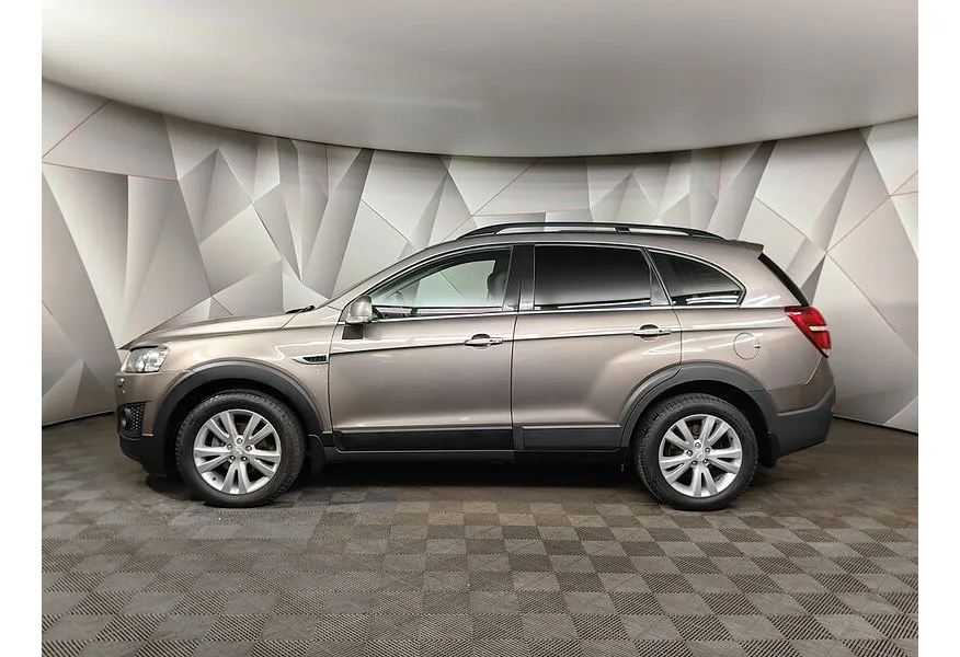 Chevrolet Captiva 2.2 TD AT (5 мест) (184 л.с.) Бежевый в АВИЛОН. Слайд №3