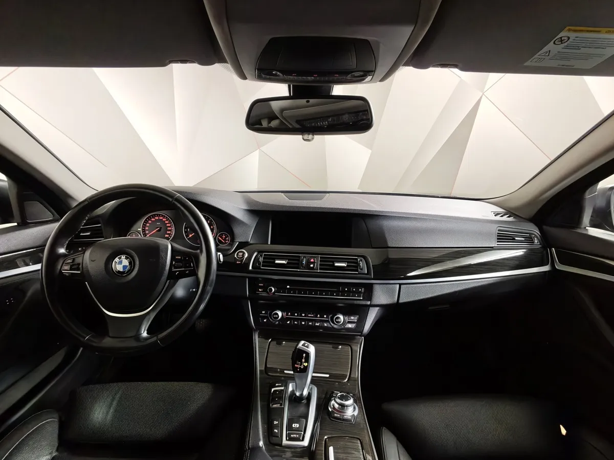 BMW 5 серия 528i xDrive Steptronic (245 л.с.) Синий в АВИЛОН. Слайд №11