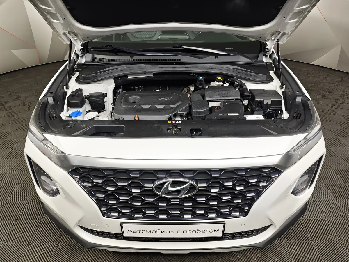 Hyundai Santa Fe 2.4 (188 л.с.) - 6AT Lifestyle + Smart Sense Белый в АВИЛОН. Слайд №11