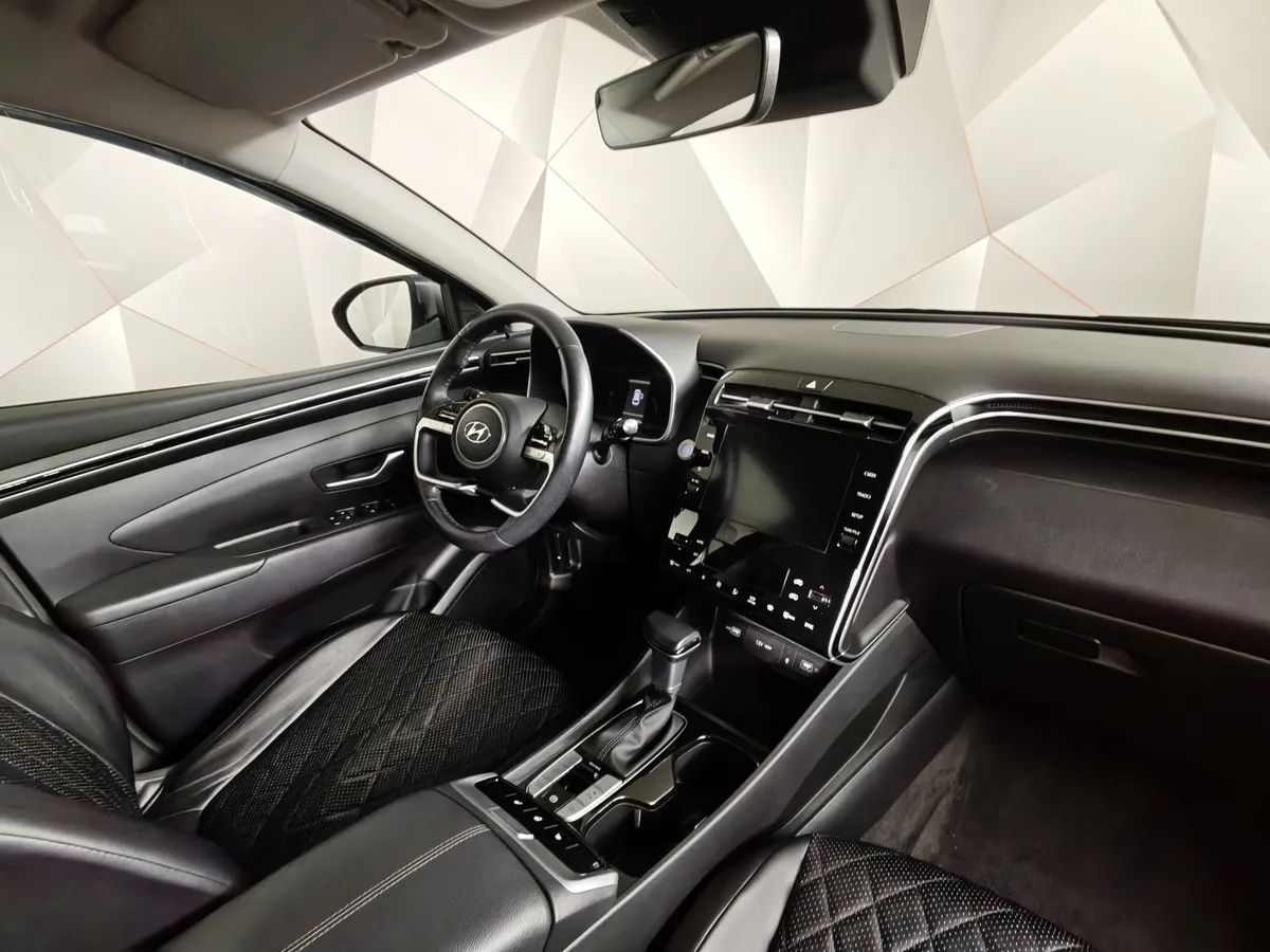 Hyundai Tucson 2.0 AT (150 л.с.) Lifestyle Черный в АВИЛОН. Слайд №13