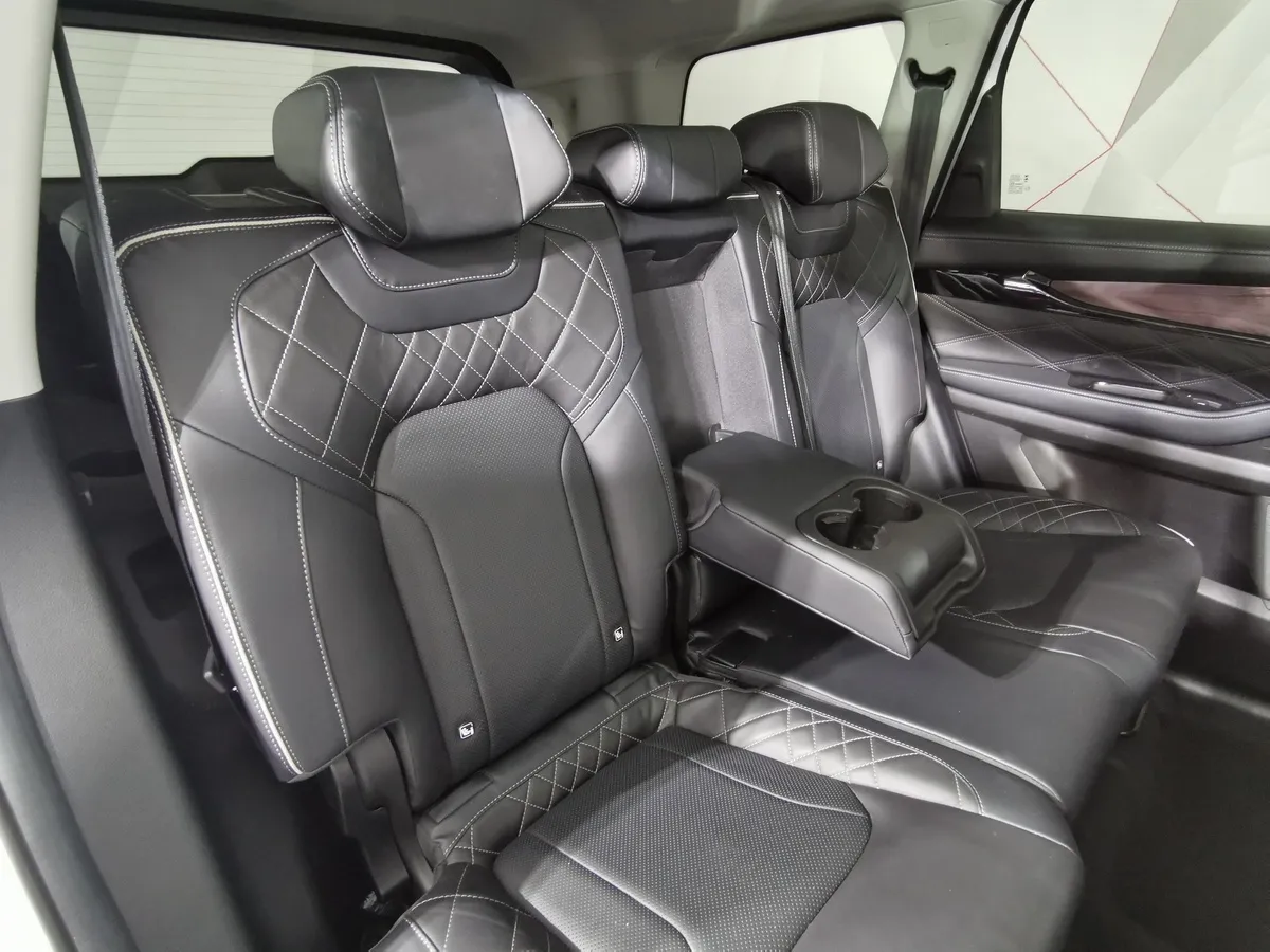 EXEED VX 2.0 AMT AWD (249 л.с.) President Белый в АВИЛОН. Слайд №16