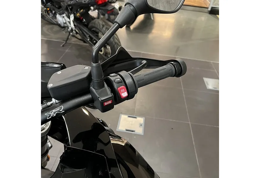 АВИЛОН - BMW Motorrad S 1000 XR S 1000 XR 999 см³ (165) 999 Черный - slide 9