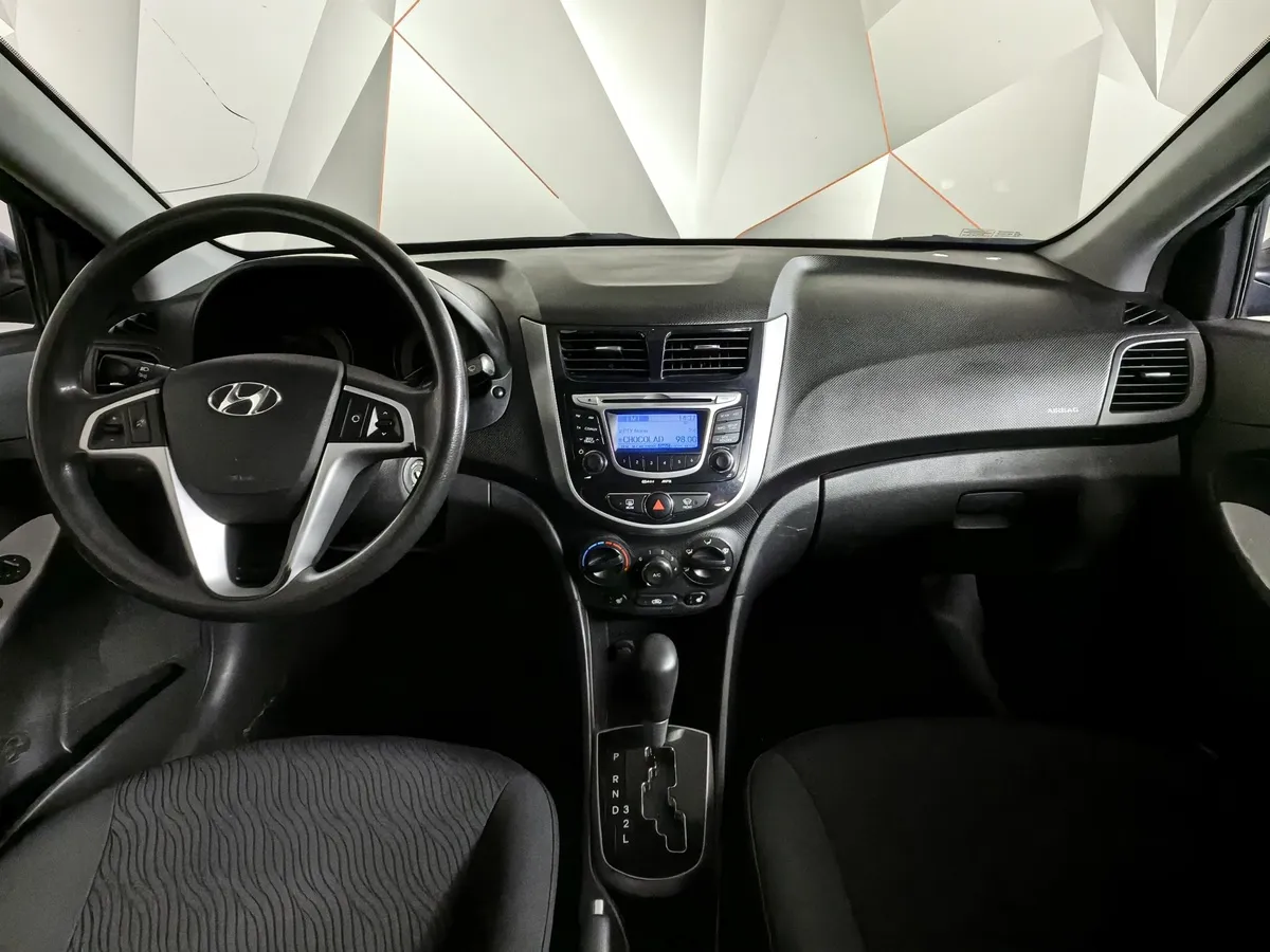 Hyundai Solaris 1.6 AT (123 л.с.) Comfort Синий в АВИЛОН. Слайд №11
