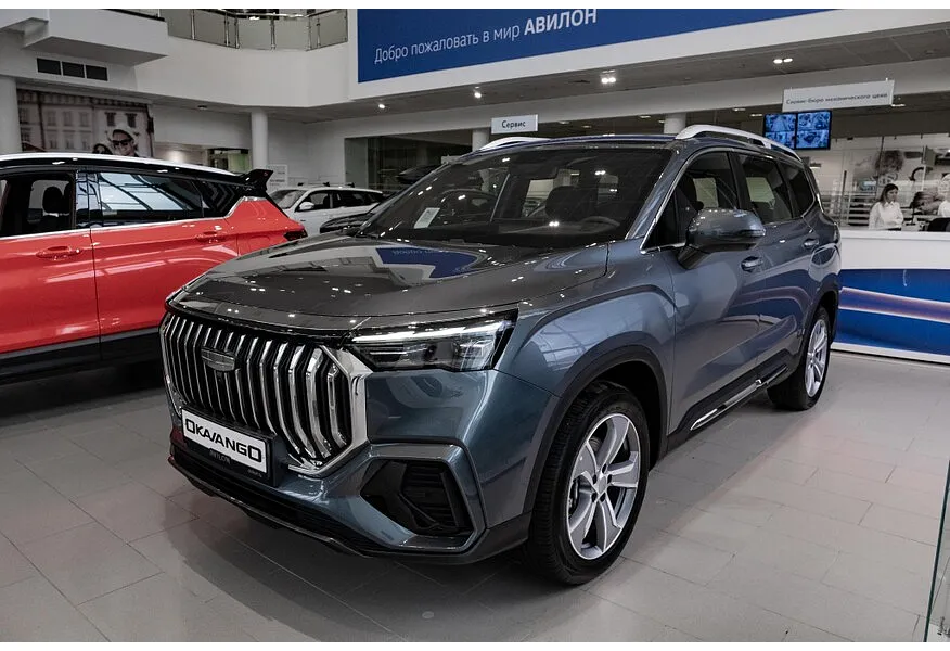 АВИЛОН - Geely Okavango 2.0T 7DCT 2WD (200 л.с.) Flagship Серый - slide 9195892
