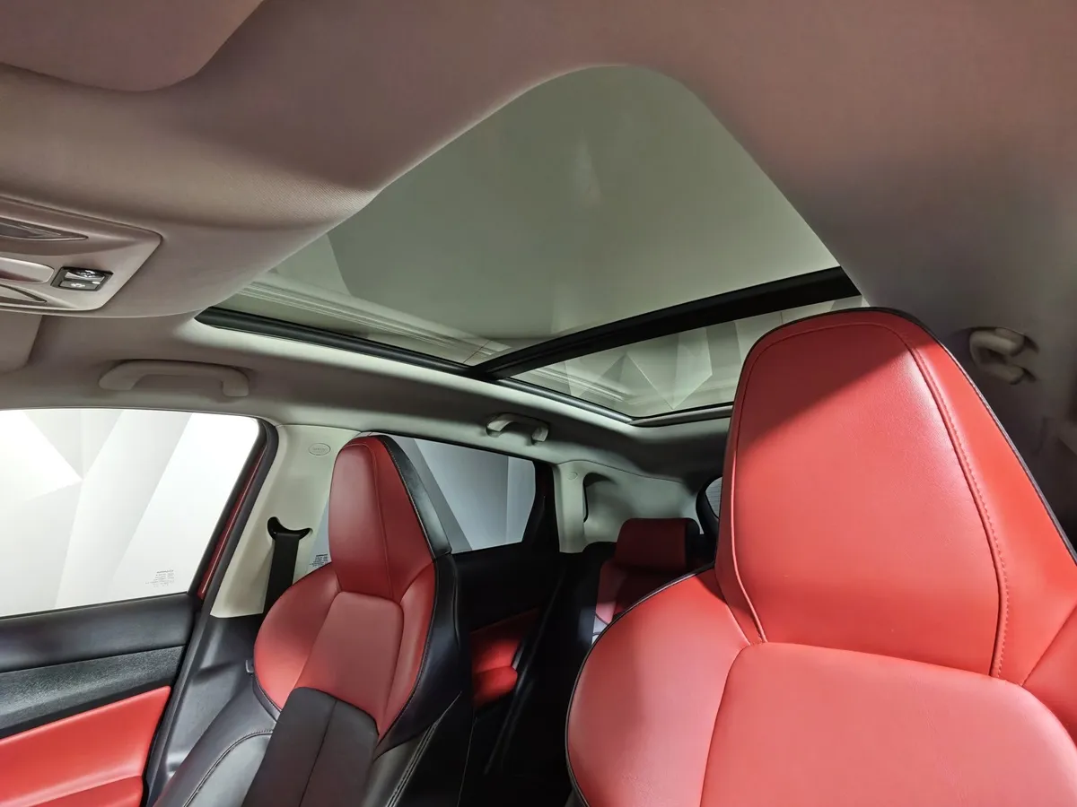 Changan UNI-S 1.5T 7DCT 2WD (181 л.с.) Tech Красный в АВИЛОН. Слайд №22
