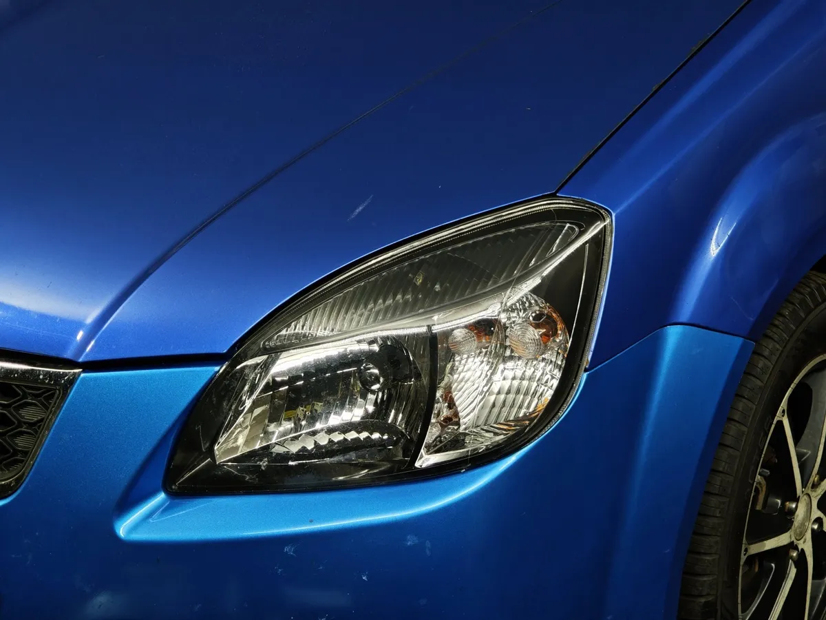 Kia Rio 1.4 MT (97 л.с.) Синий в АВИЛОН. Слайд №10