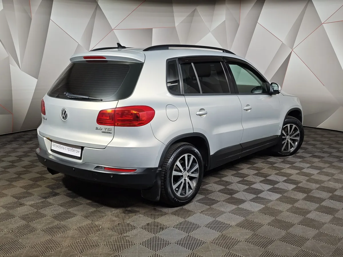 Volkswagen Tiguan 2.0 TSI 4Motion AT (170 л.с.) Track & Field Серый в АВИЛОН. Слайд №2