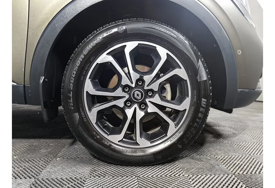 LIVE. Слайд №16