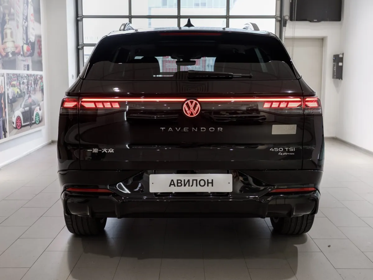 Volkswagen Tavendor 2.0 DSG 4WD (272 л.с.) Р-Лайн Тоуринг Черный в АВИЛОН. Слайд №4
