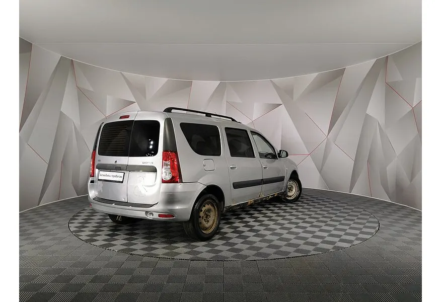 ВАЗ (Lada) Largus 1.6 MT 16 кл (5 мест) (105 л.с.) Серебристый в АВИЛОН. Слайд №2