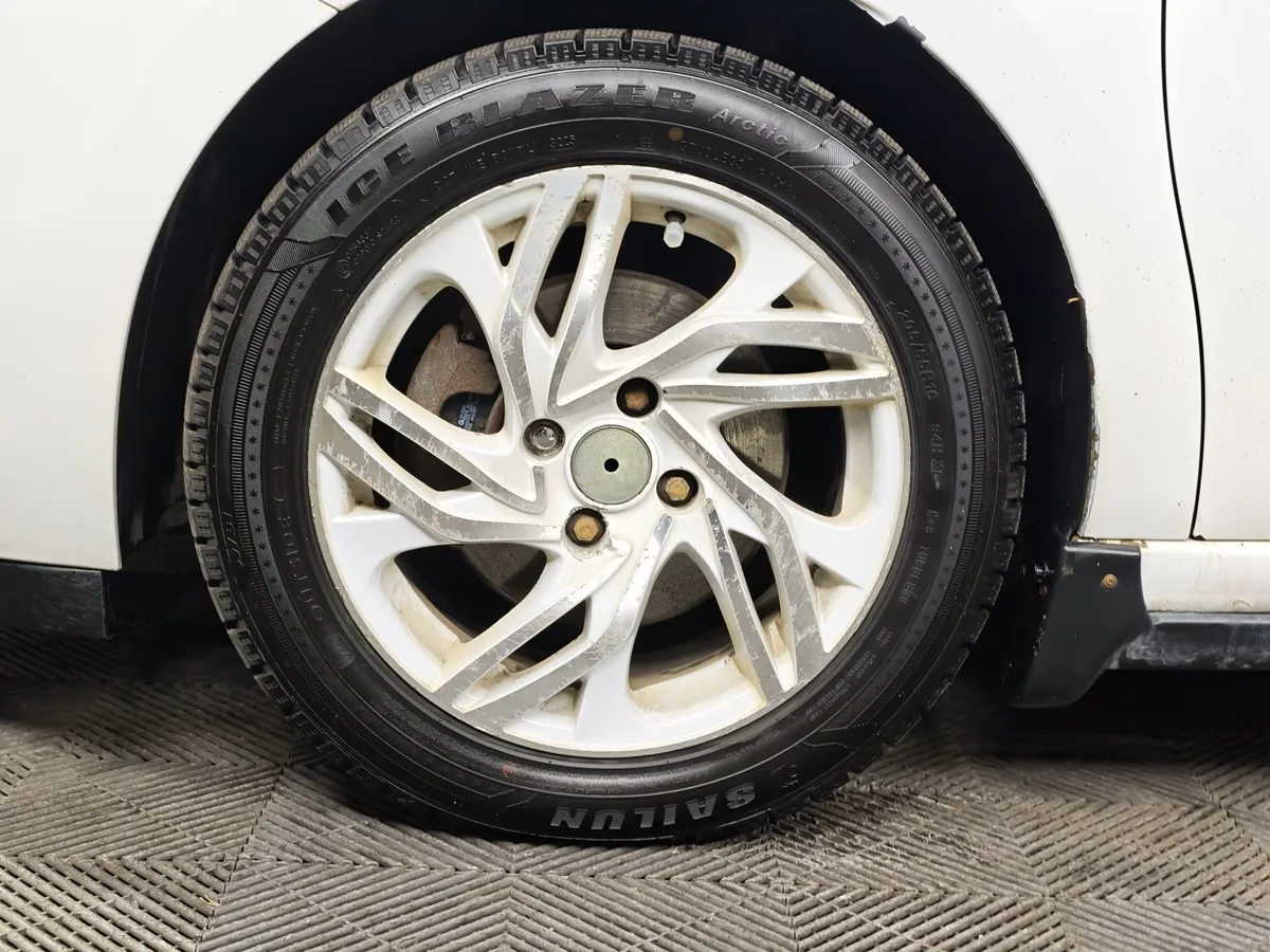 Citroen DS3 1.6 VTi AT (120 л.с.) в АВИЛОН. Слайд №9
