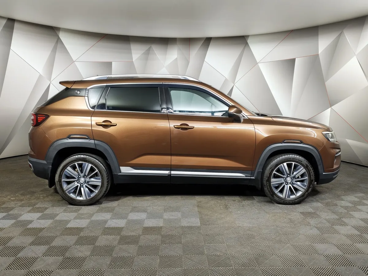 Changan CS35PLUS 1.6 AT FWD (117 л.с.) Comfort Коричневый в АВИЛОН. Слайд №6