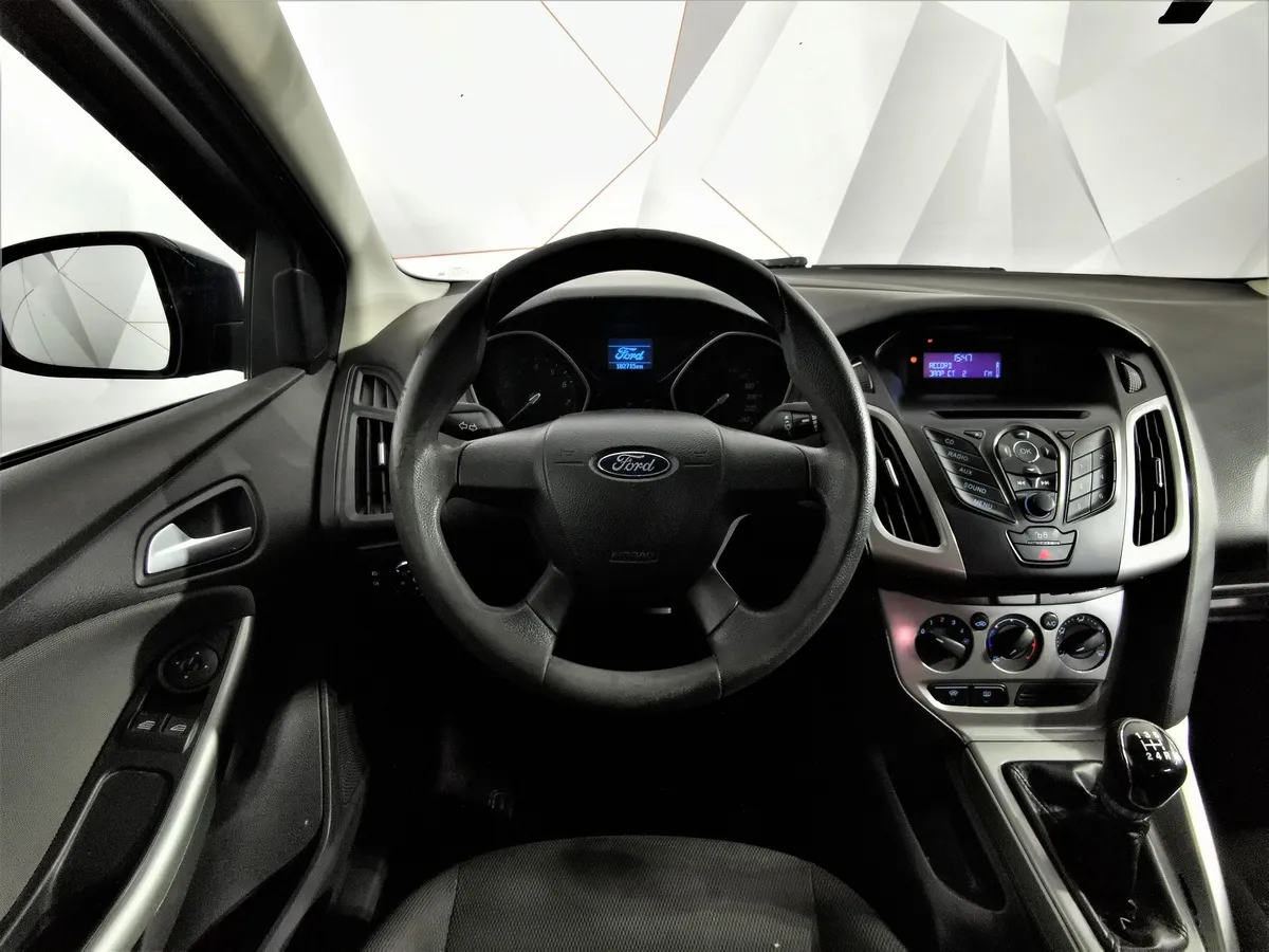 Ford Focus 1.6 Ti-VCT MT (105 л.с.) Trand Синий в АВИЛОН. Слайд №18