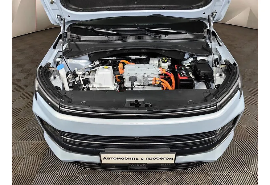 LIVE. Слайд №18