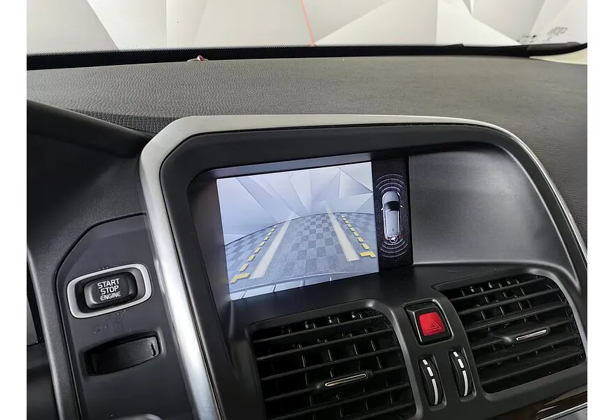 Volvo XC60 2.4 D Geartronic AWD (163 л.с.) Бежевый в АВИЛОН. Слайд №21