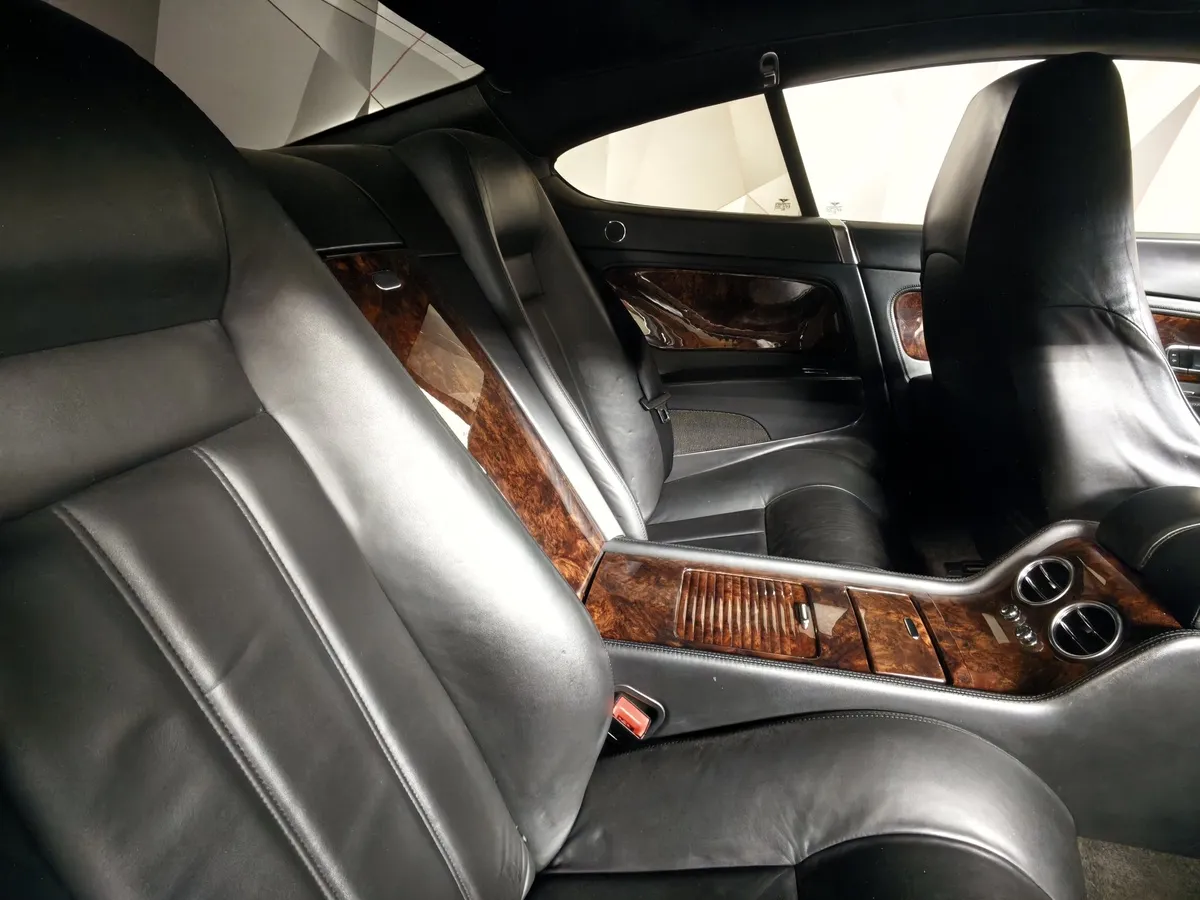 Bentley Continental GT 6.0 AT Twin Turbo (560 л.с.) Оранжевый в АВИЛОН. Слайд №16