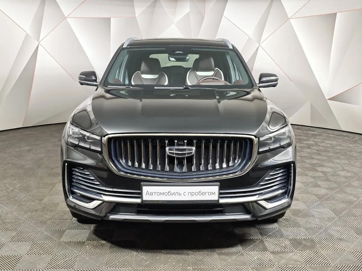Geely Monjaro 2.0T 8AT 4WD (238 л.с.) Флагман Черный в АВИЛОН. Слайд №7