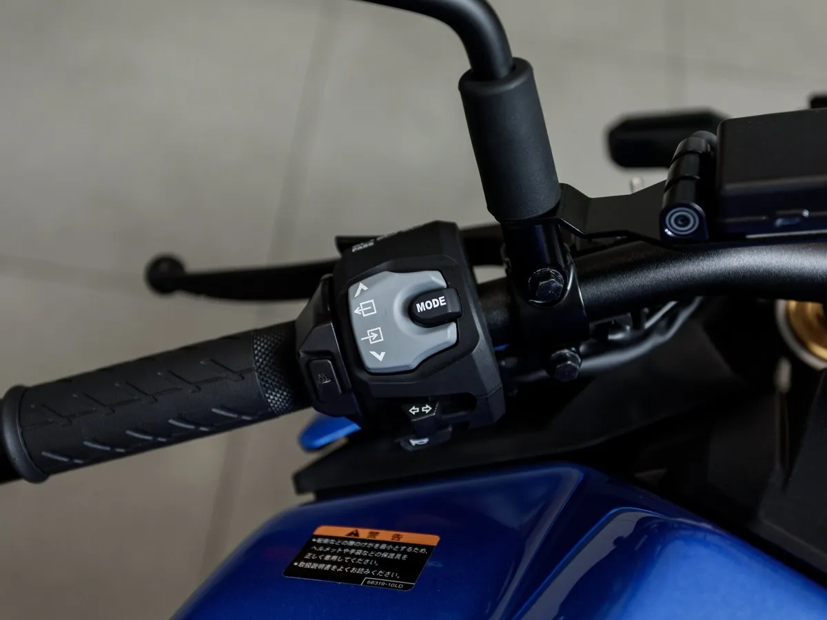 Suzuki GSX-S1000 999 см³ (152 л.с.) (150) 999 Синий в АВИЛОН. Слайд №9