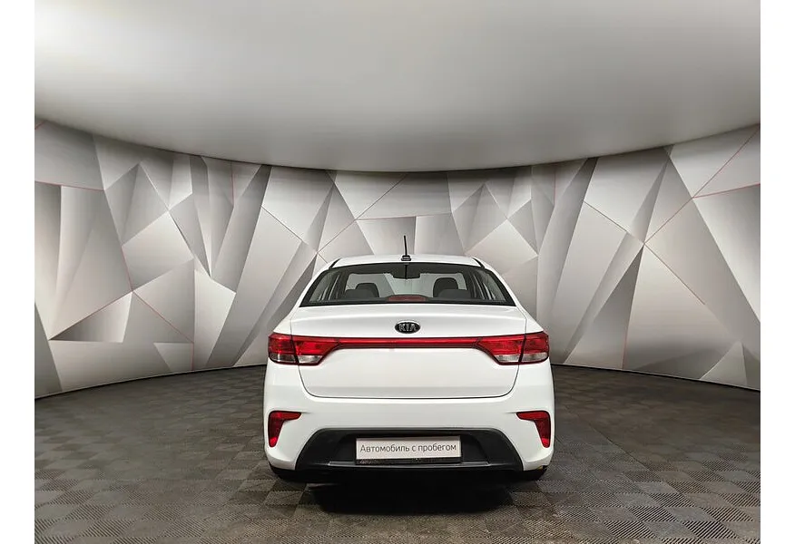 Kia Rio 1.4 MT (100 л.с.) Fleet Белый в АВИЛОН. Слайд №8