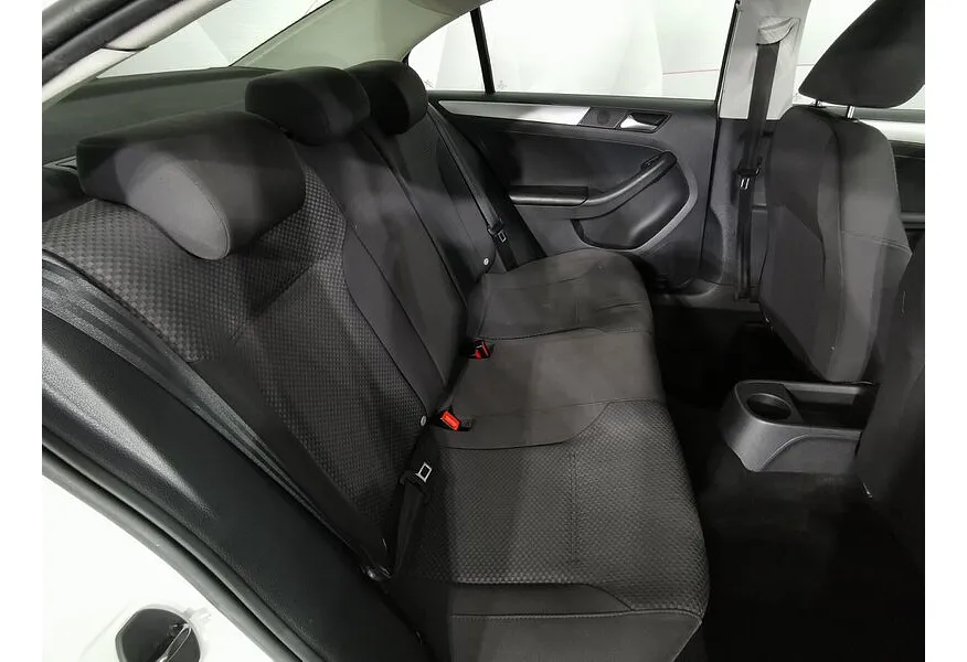 АВИЛОН - Volkswagen Jetta 1.6 MT (85 л.с.) Trendline Белый - slide 11