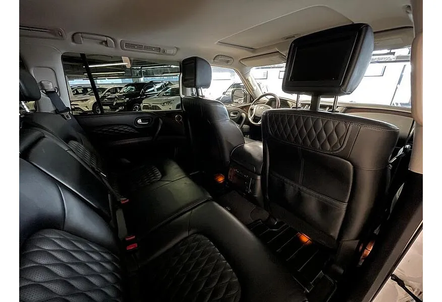 АВИЛОН - Infiniti QX80 5.6 АТ AWD (405 л.с.) Белый - slide 5