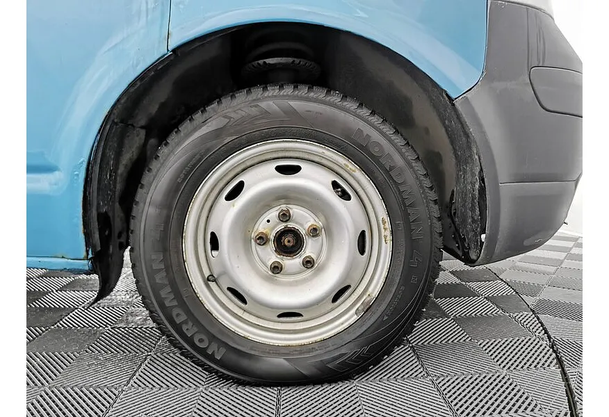 Volkswagen Transporter 2.0 TDI MT L1H1 (102 л.с.) Голубой в АВИЛОН. Слайд №9