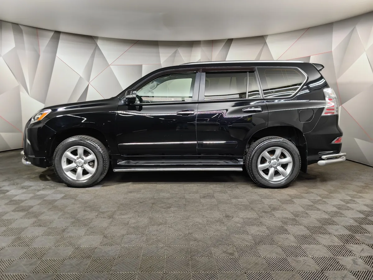Lexus GX 460 AT AWD (5 мест) (296 л.с.) Черный в АВИЛОН. Слайд №5